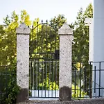 Hostal Des Arts *